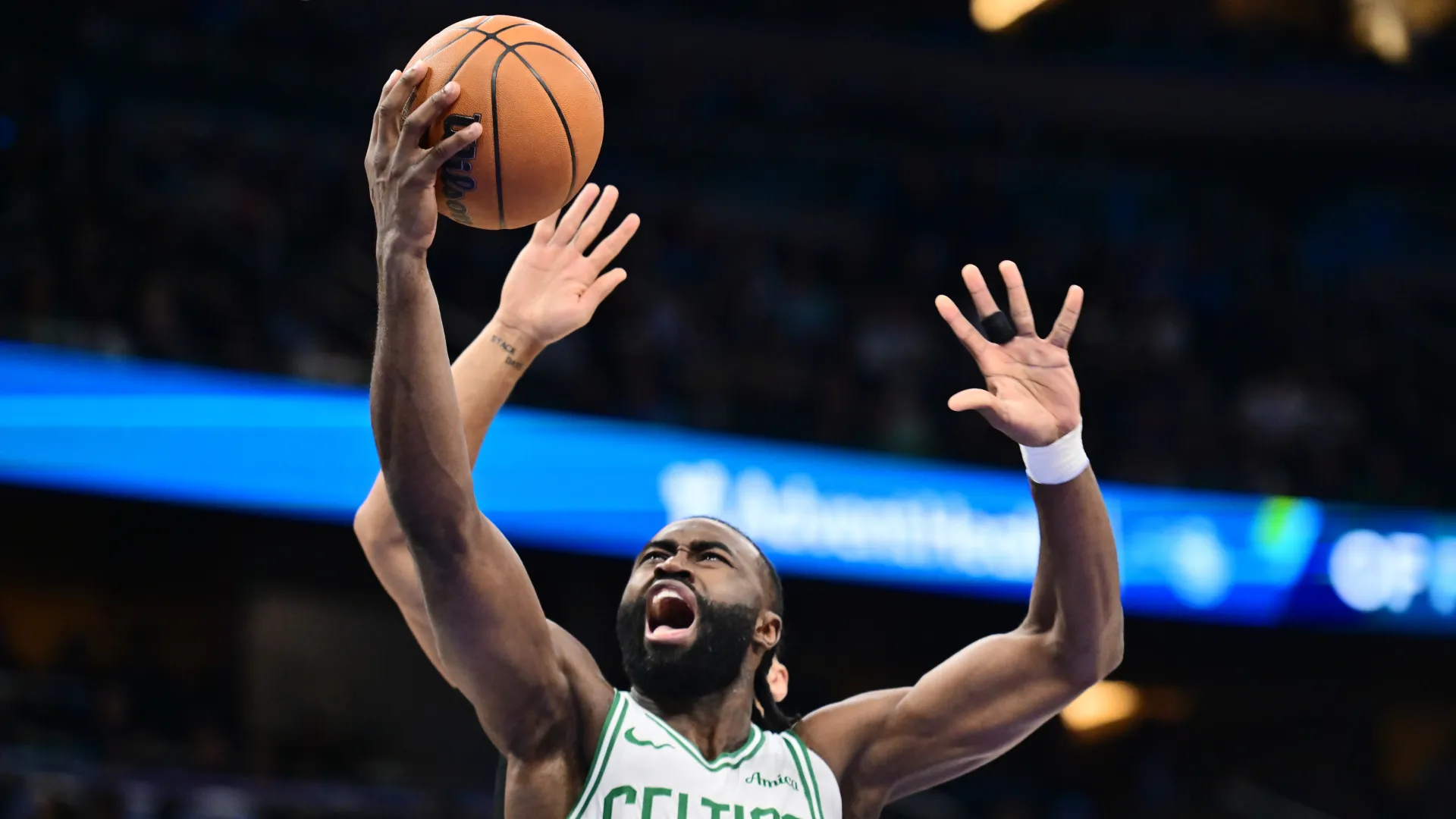 jaylen-brown_1vbgd62ck6t4r14zlb14xhazqy.jpg