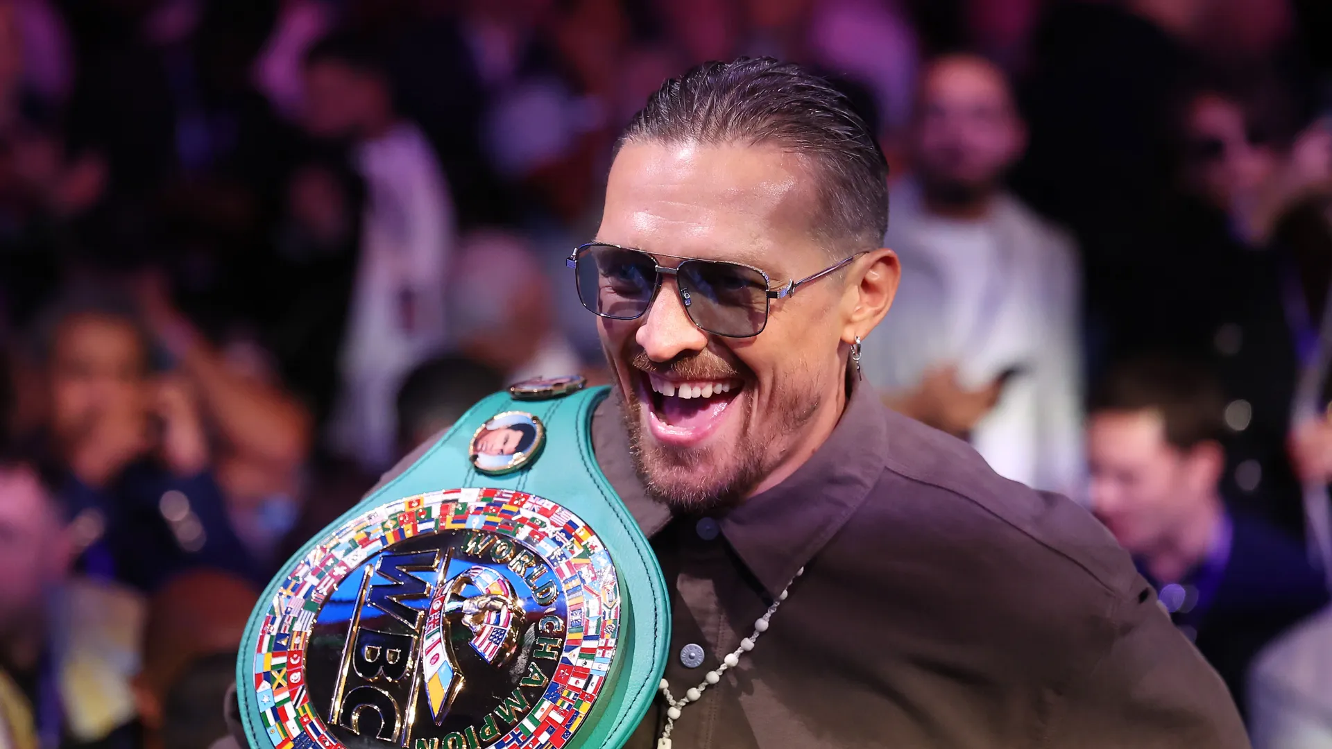 oleksandr-usyk_14nylrf6a7mle1qhmpeiuy3ilv.png