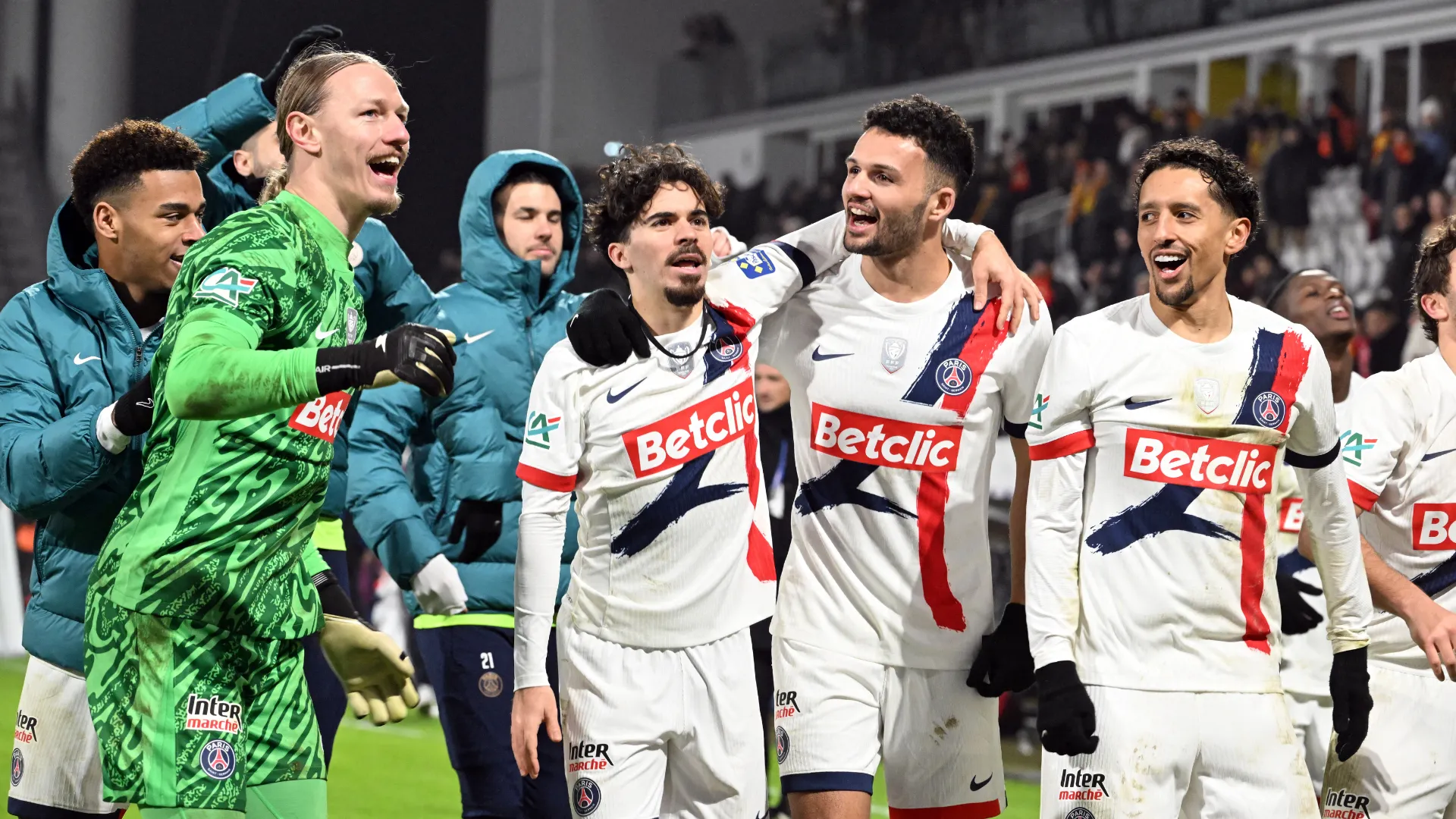 paris-saint-germain_sr0h3eiimu781kspvvez9m3m6.png