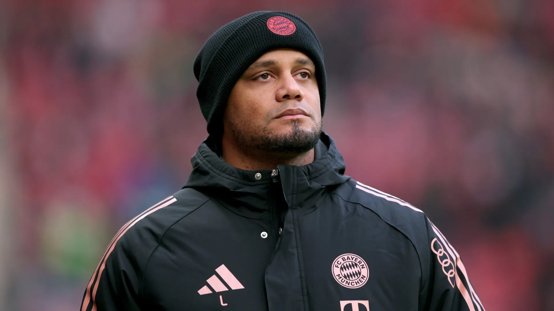 vincent-kompany_1thb437v2w90a1oh3bfiv3ibzl.jpg