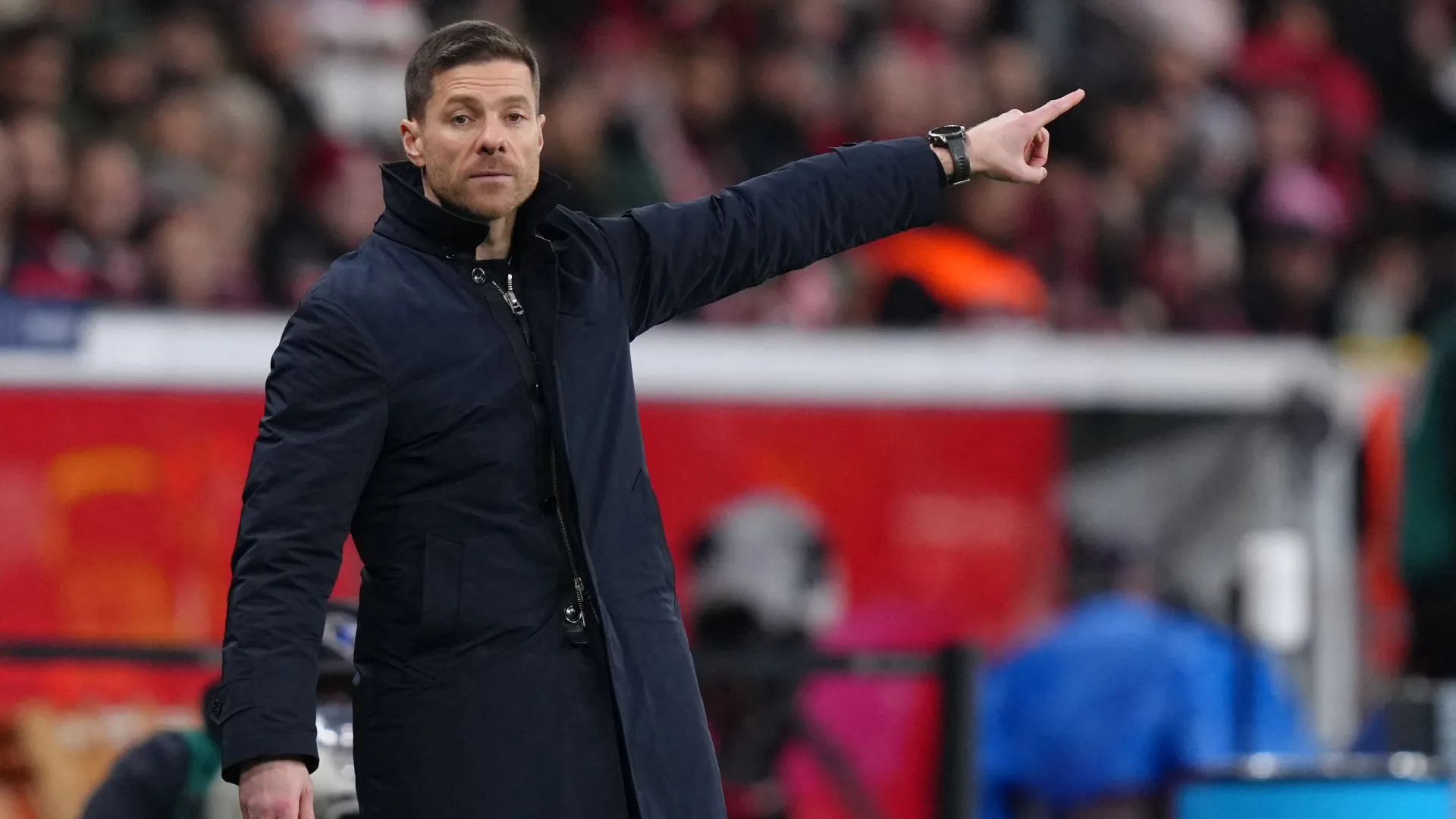 xabi-alonso_1qs5ee1mnq5f91mp5sgk3914kn.jpg