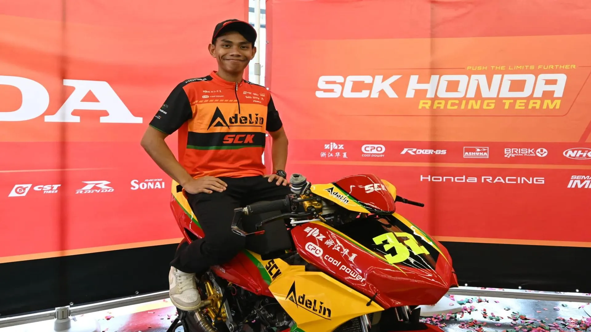 helmi-azman.jpg