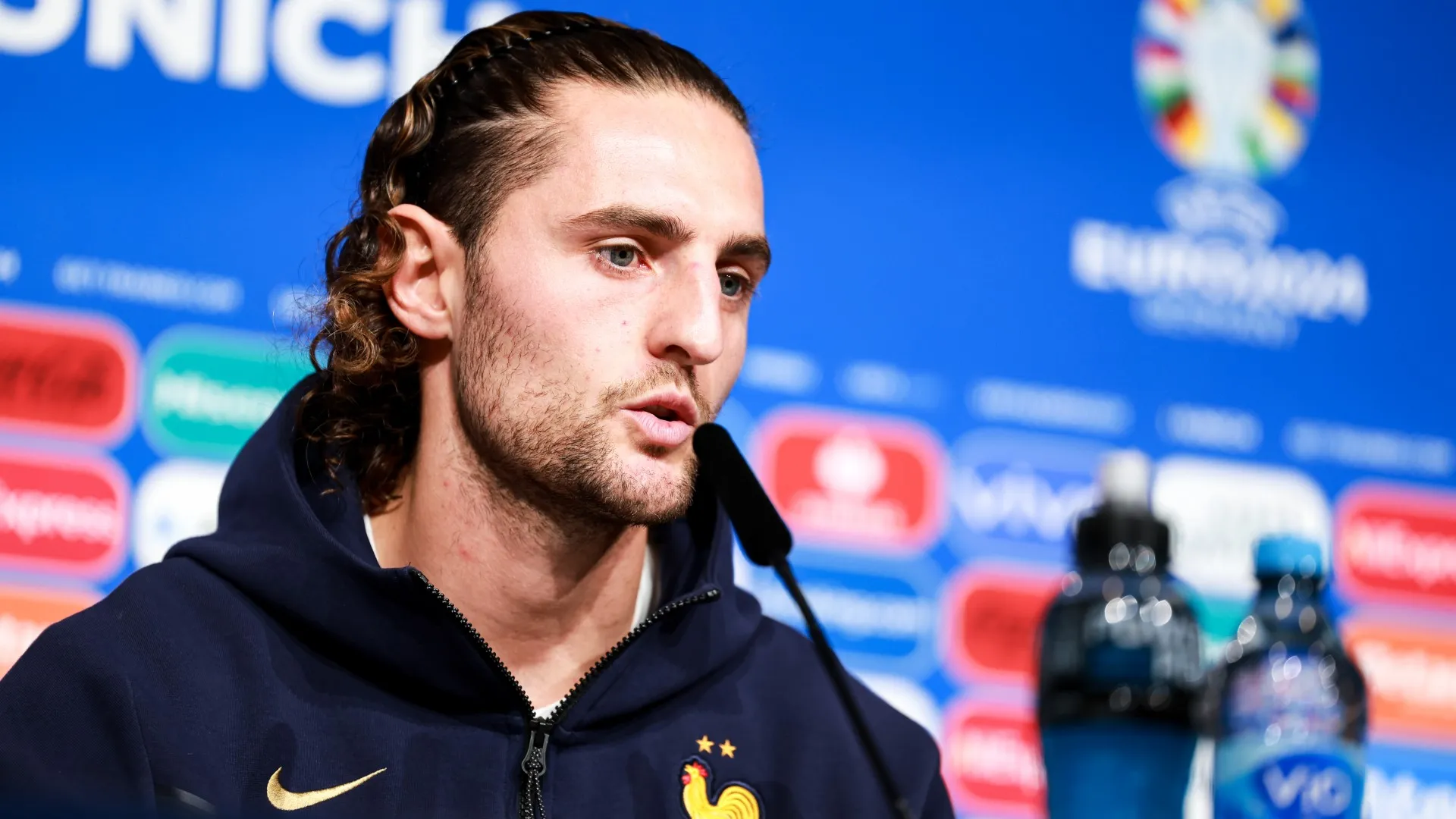 adrien-rabiot_qr7izy4oxz821dxyd7i3dxiy7.jpg