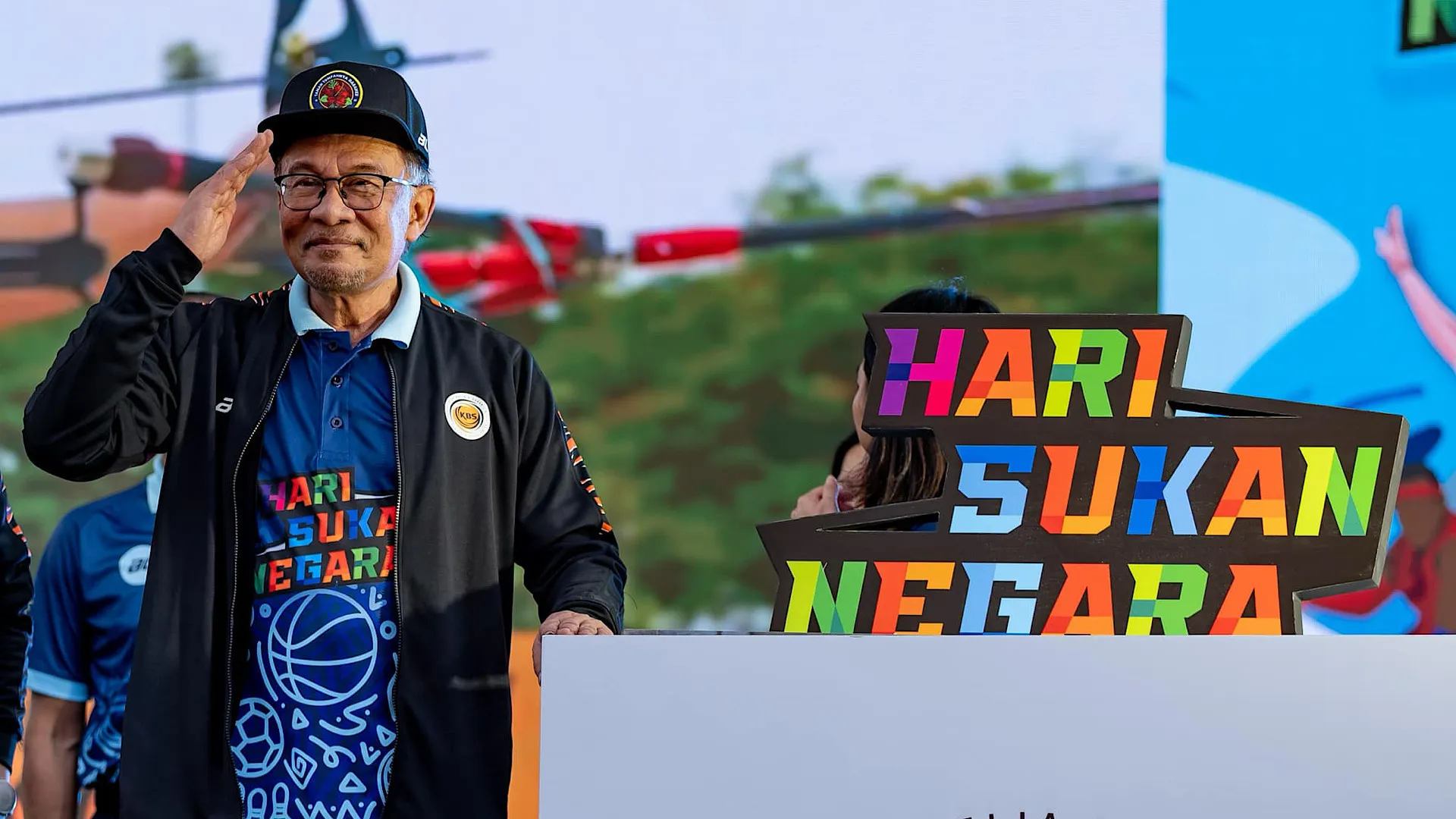 anwar.jpeg