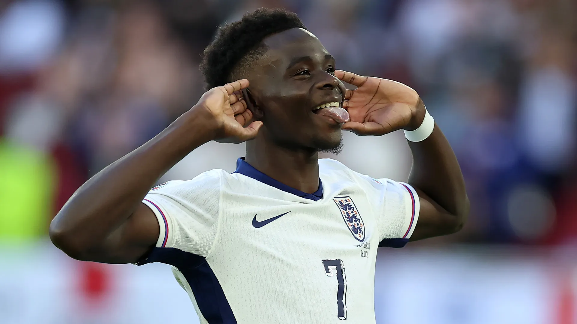 bukayo-saka_vlfbxdzy9lzv1068ey1w10a3q.jpg