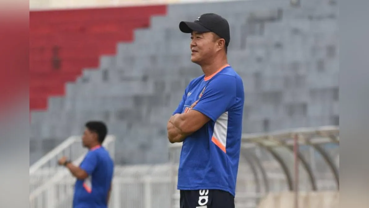 coach-kelantan.jpg