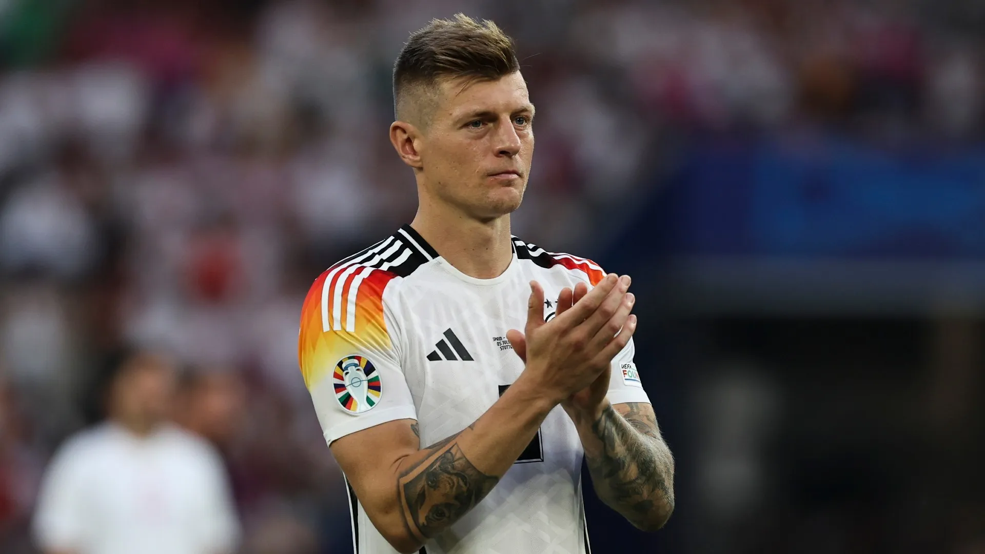 kroos_1dwcylpkwjmwl149kq5zpyu39f.jpg