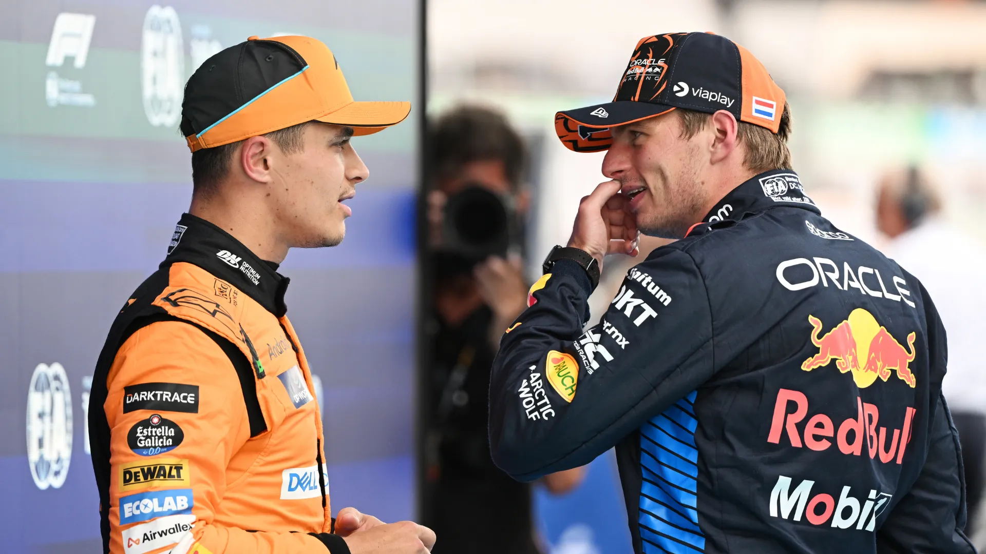 lando-norris-and-max-verstappen_1t8rsm8dw37dk10o2aw56ne7om.png