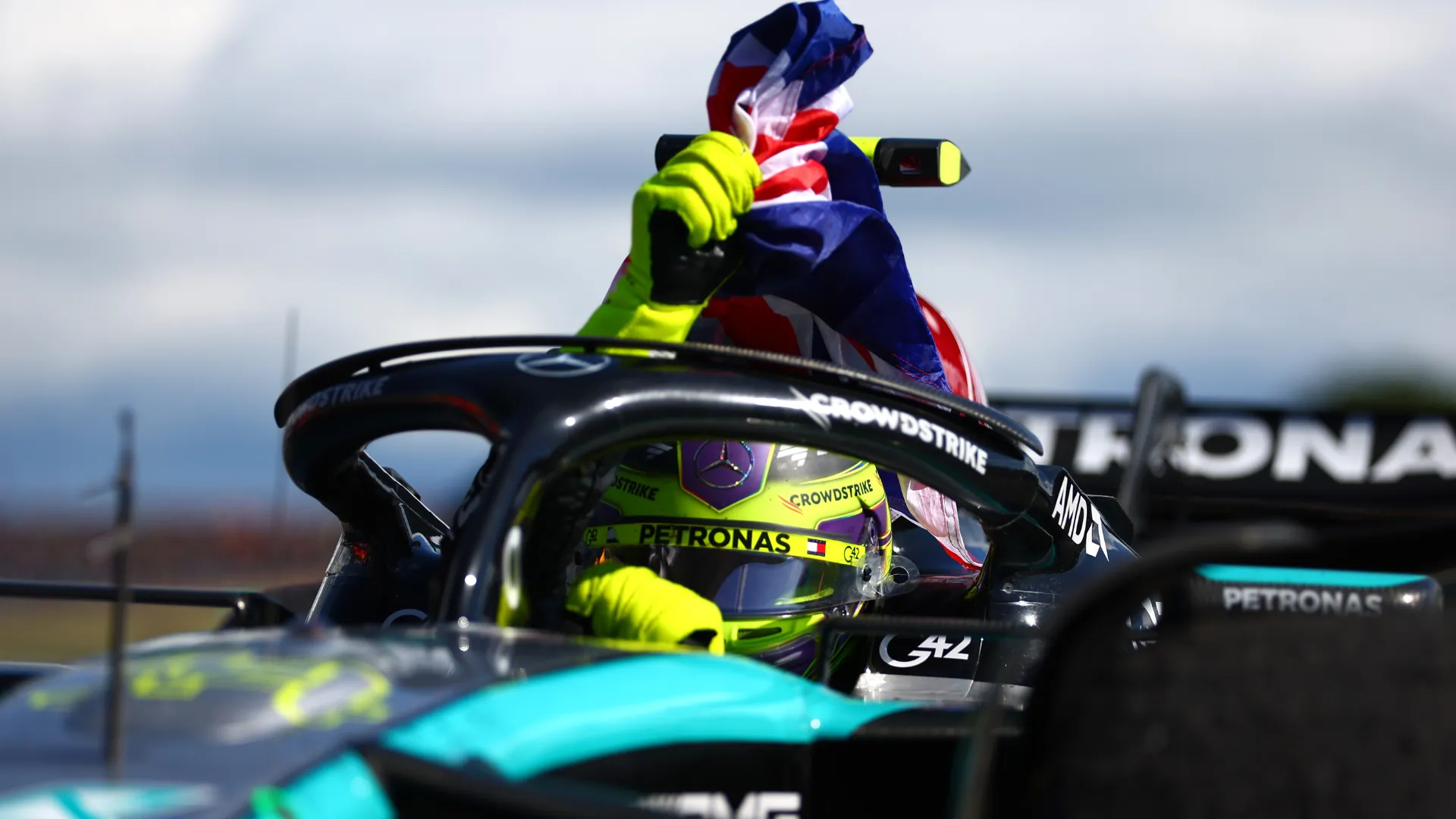 lewis-hamilton_awku6vv0y9ll15178g0s5p1j3.png