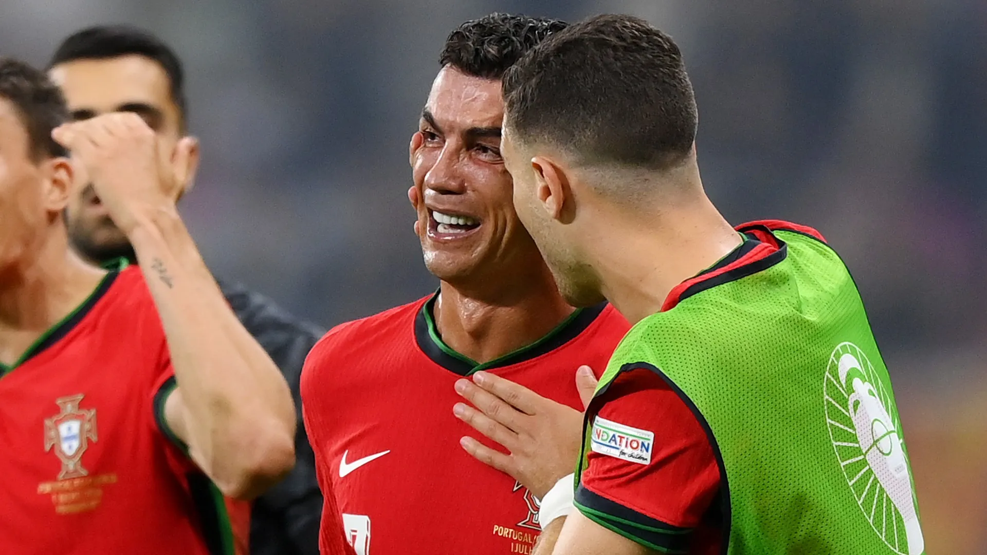 ronaldo_17mu9huxwchx01t4aqz692dav9.jpg