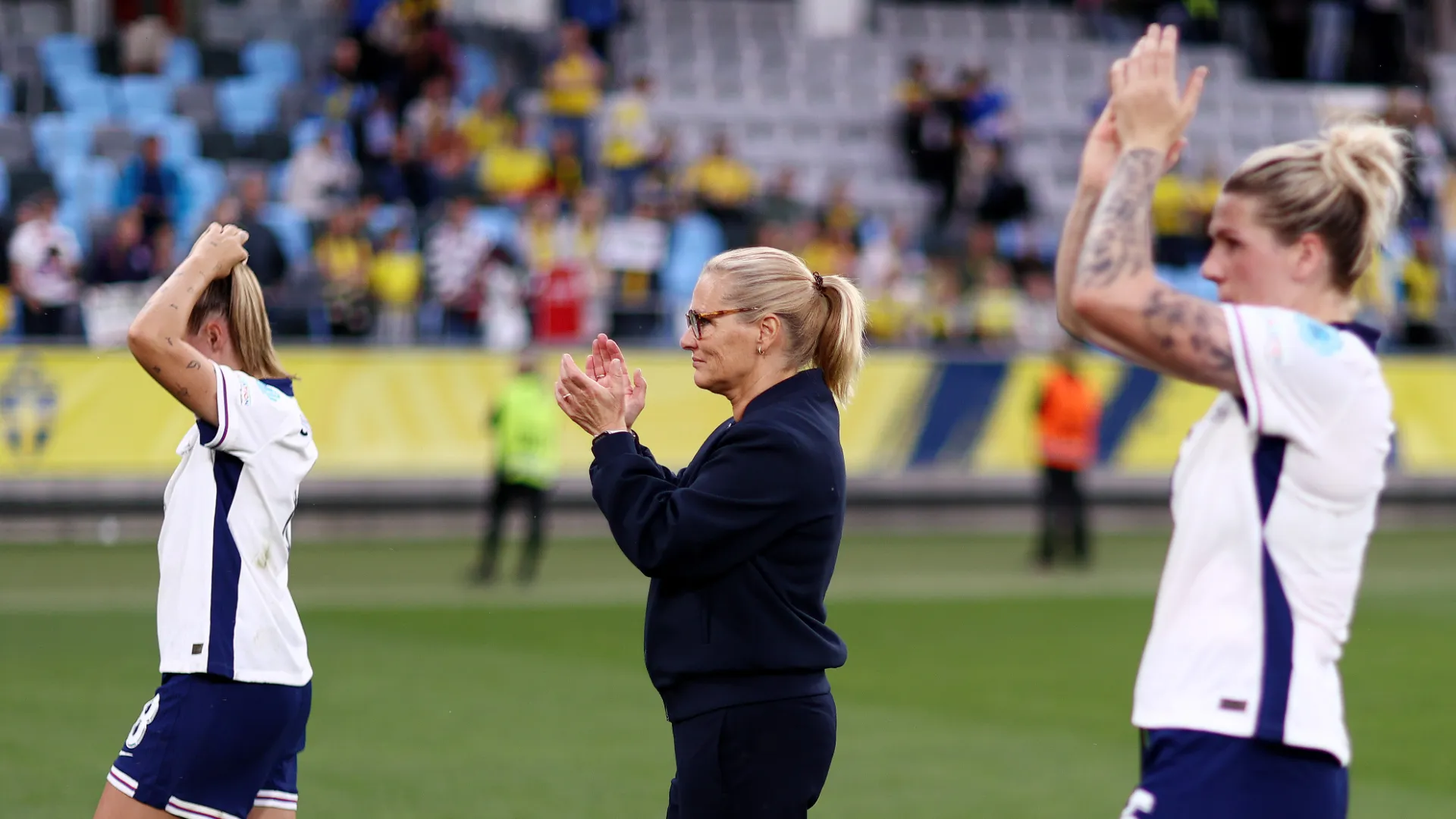sarina-wiegman_wb6qc34pd00i18n8jwo6avcak.jpg