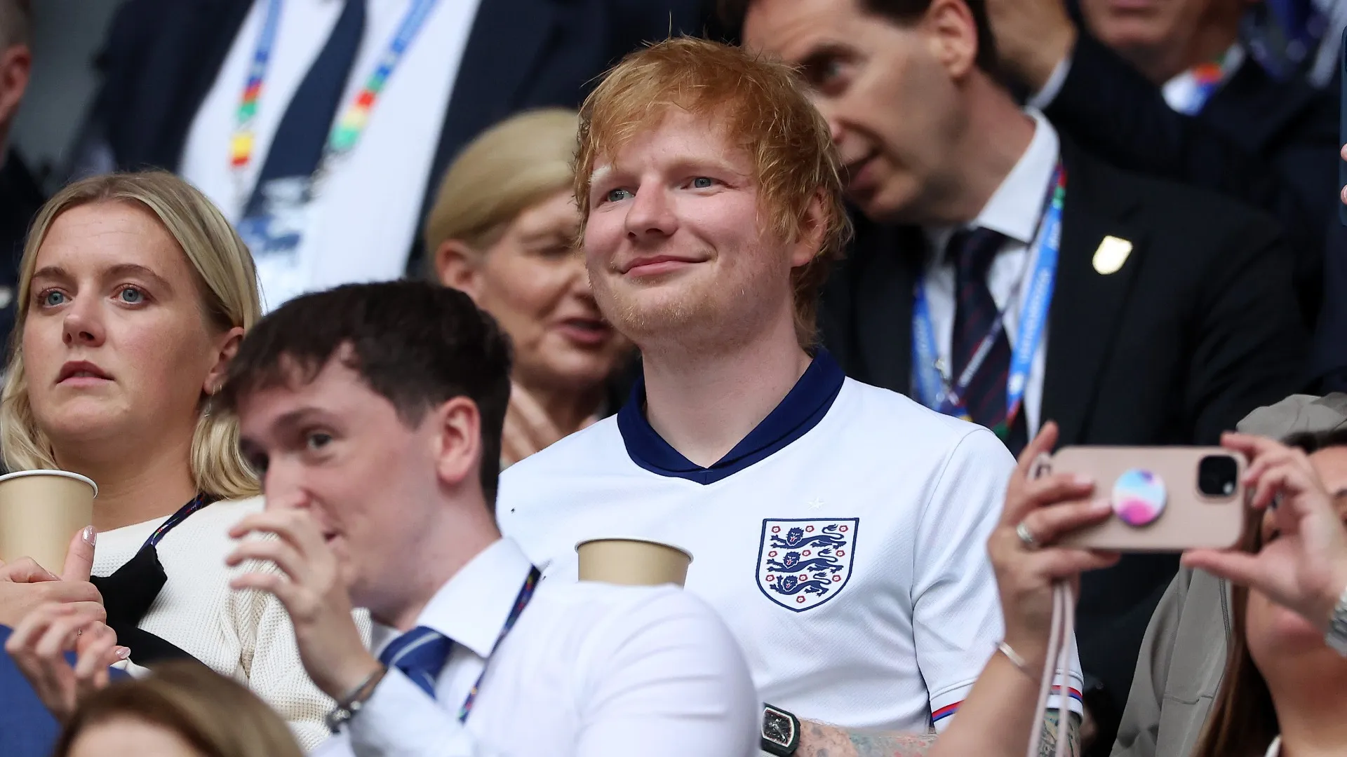sheeran_pfzabu05cjpw1bz2c60coucu6.jpg
