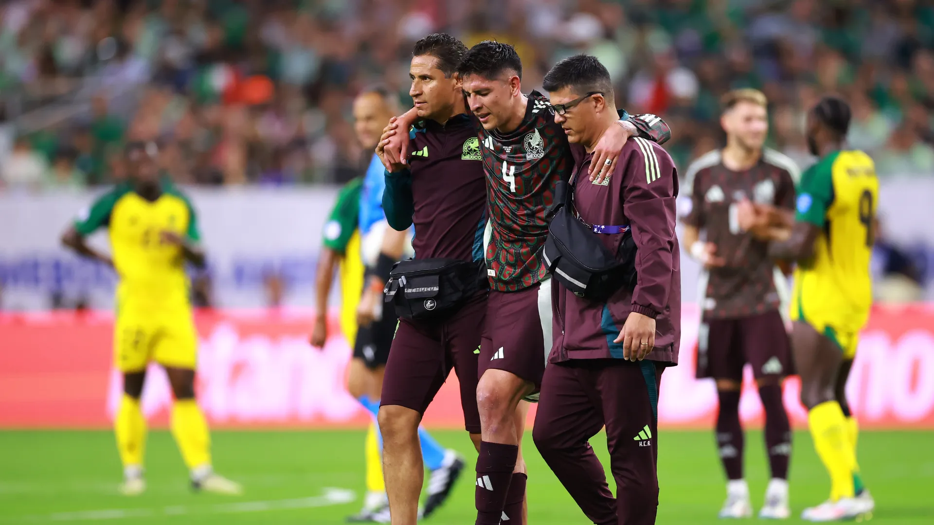 edson-alvarez_1biu9c20v9y251ucmdrztfqqgj.png