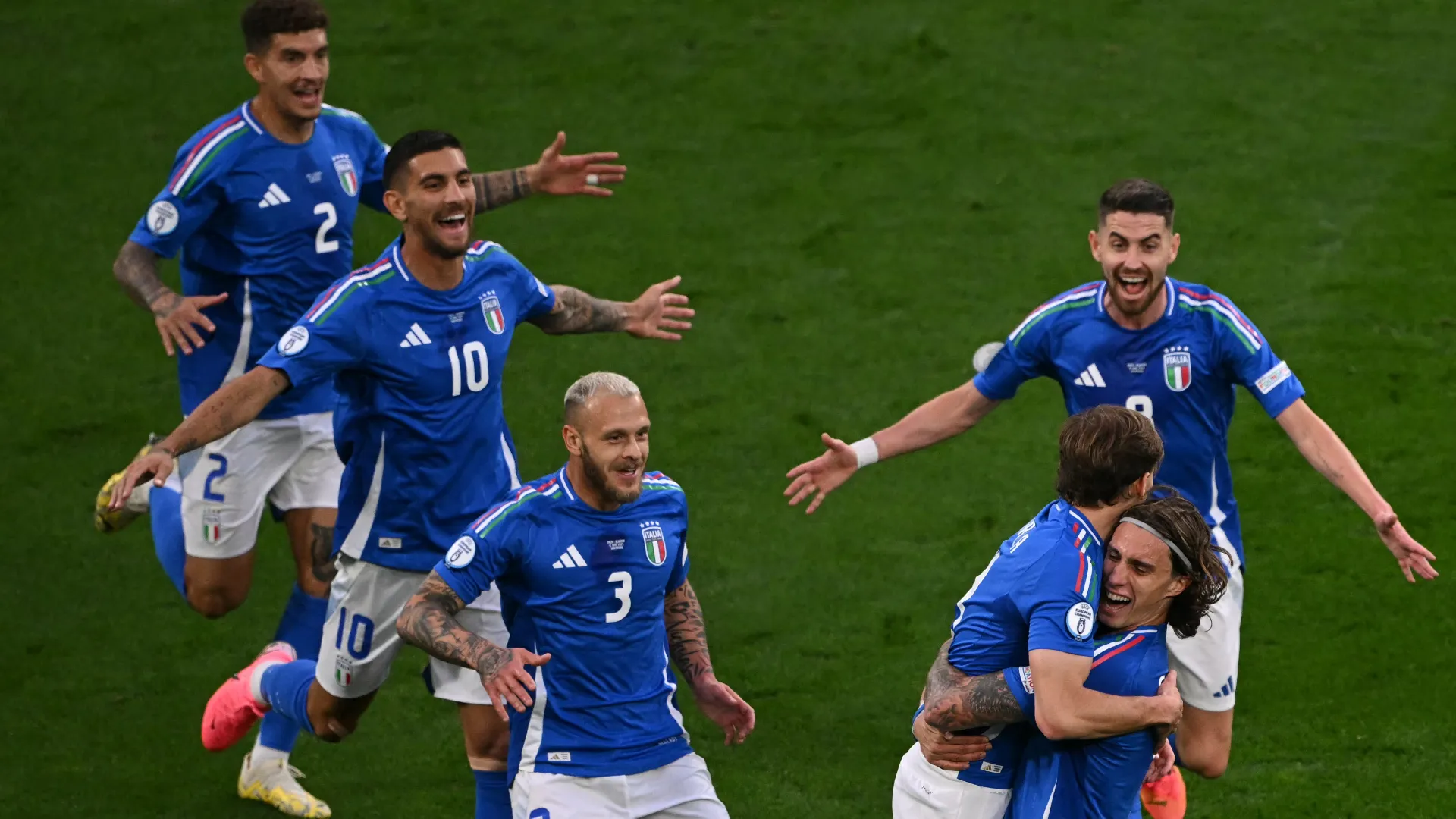 italy_1iea65ev18kfg1xfekcjf9yw6l.jpg