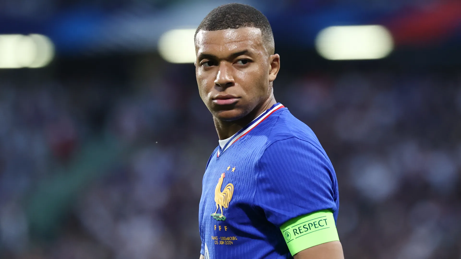 kylian-mbappe_1kdvsm7obe50n1911943z45shi.jpg