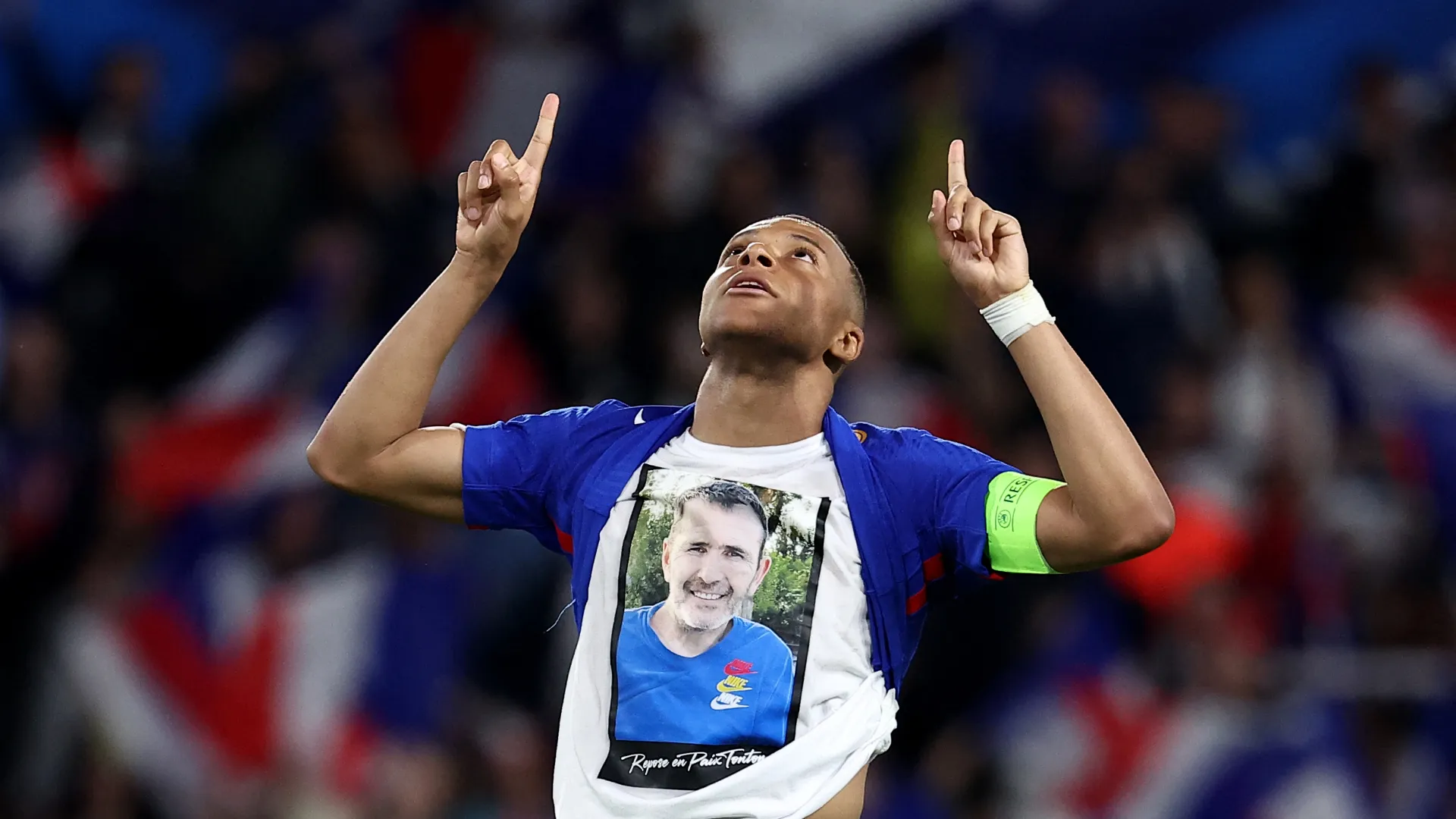 kylian-mbappe_1qq332okmrkzr112vbw4yhmcwf.jpg