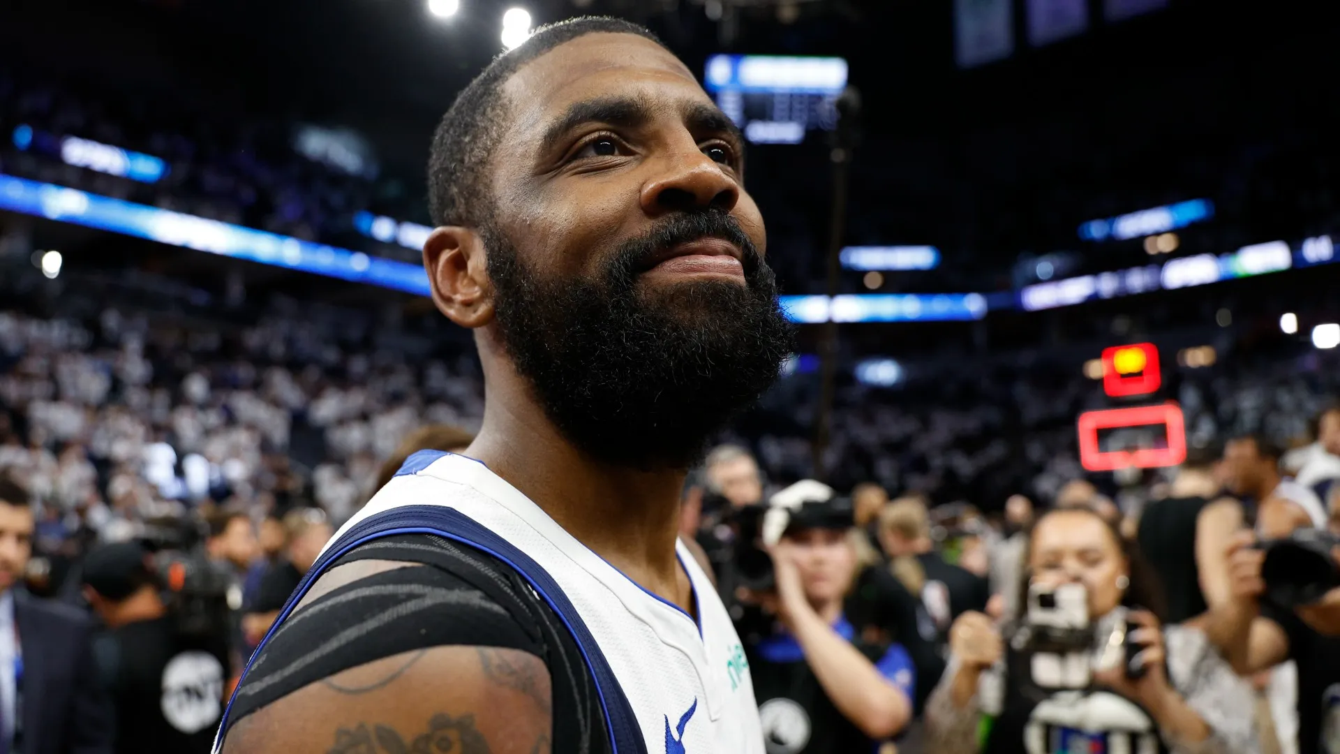 kyrie-irving_1vgomxajx43ri1ubcf42fmr5hy.jpg