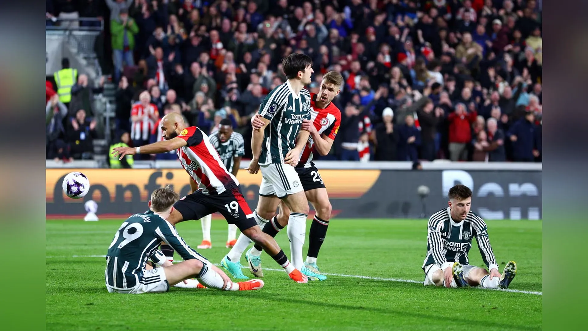 united-brentford.jpg