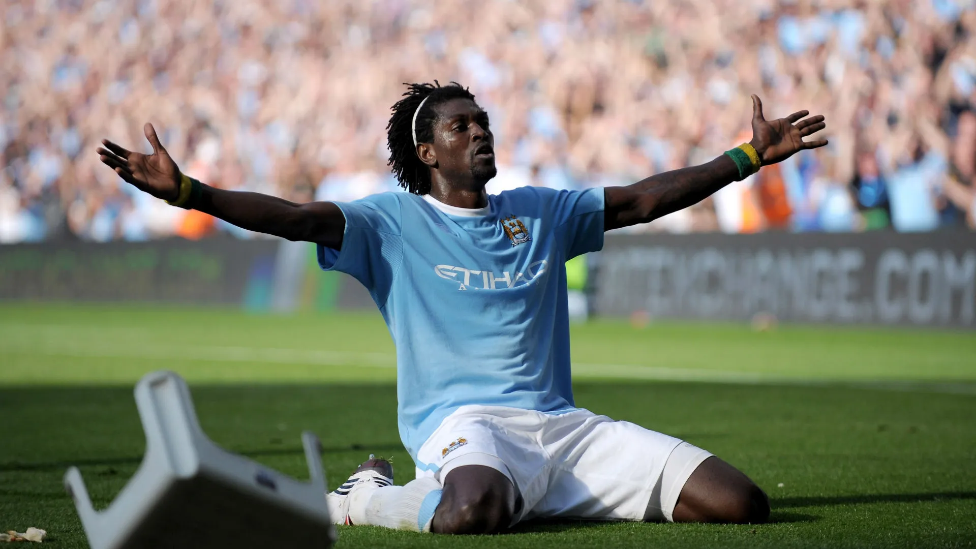 adebayor.jpg