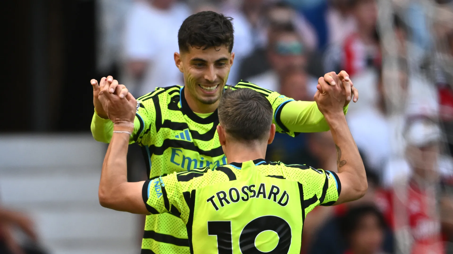 kai-havertz-and-leandro-trossard_ncqvnsvj90pt11evtbgu1u67u.png