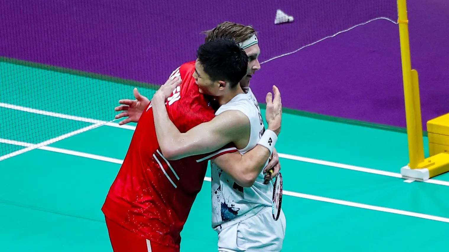 momota-axel.jpg