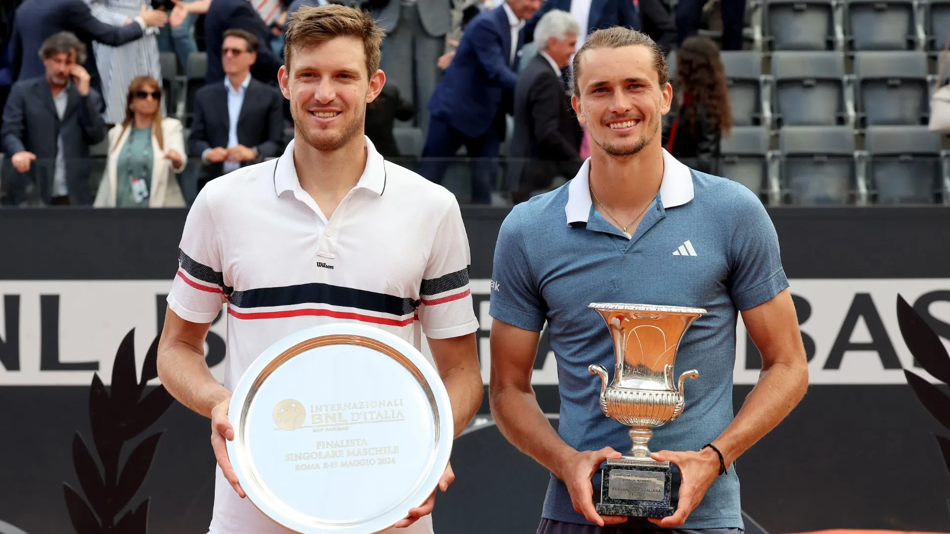 nicolas-jarry-alexander-zverev_12zb19rkl7i5j149amvwh8sf0v.jpg