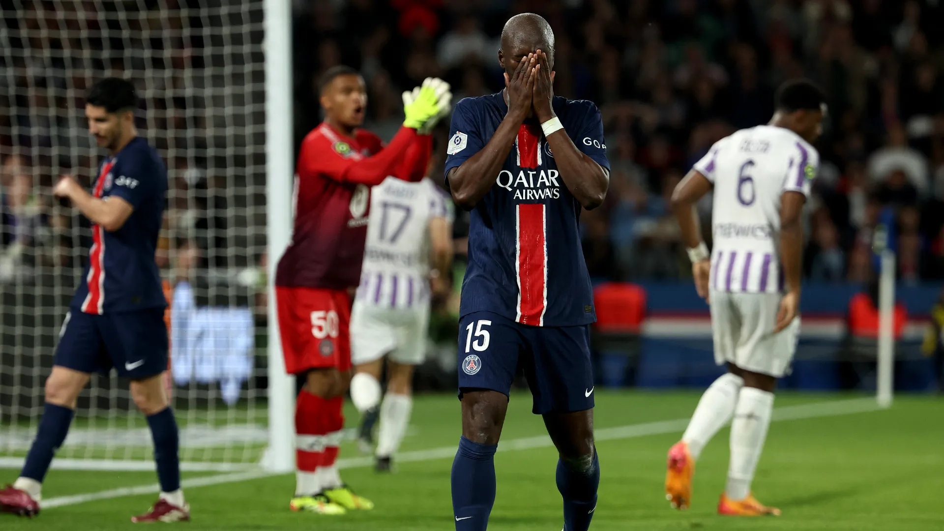 paris-saint-germain_q8y3hraygule102xh9mac8cxv.jpg