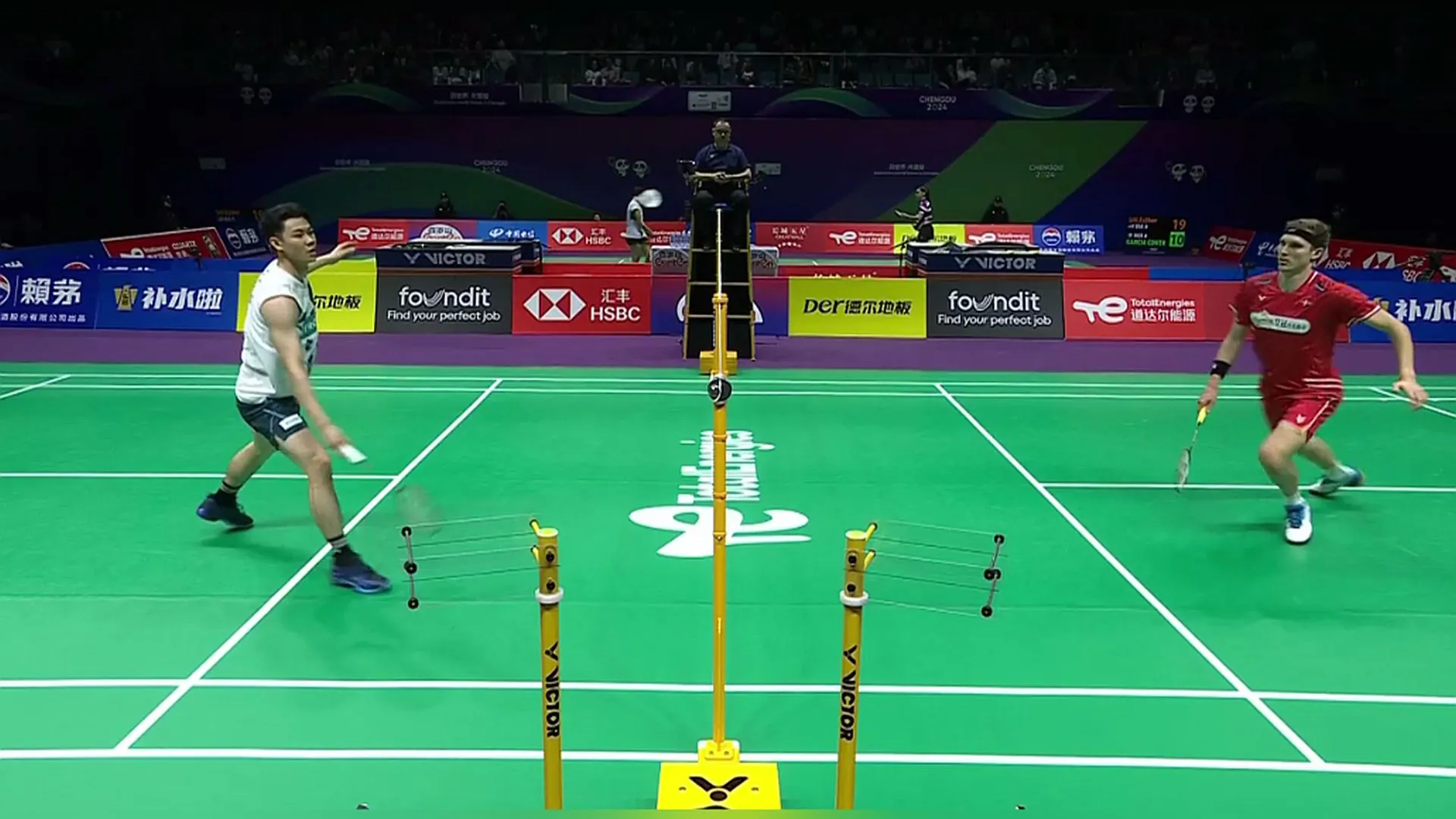 zii-jia-axelsen.jpg