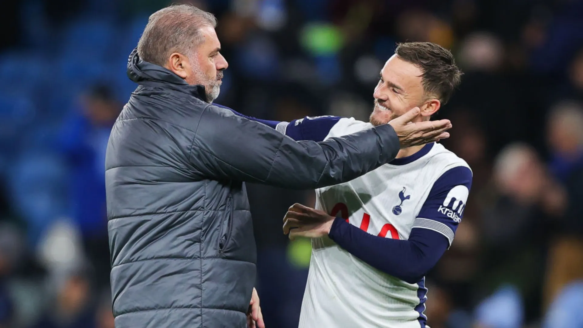ange-postecoglou-celebrates-with-james-maddison_1oirtj461gmh71k65qoxz7hx2e.jpg