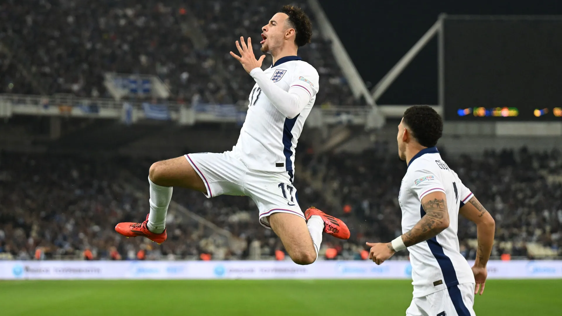 curtis-jones-celebrates-scoring-on-his-debut-for-england_1ewh3syp730ji14bdxea9iqxs2.jpg