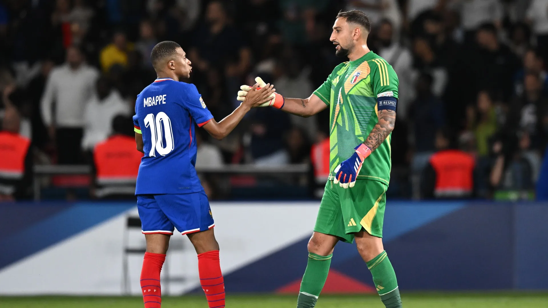 mbappe-and-donnarumma_vbs9dvpwslt71lc3i82s0rnbi.jpg