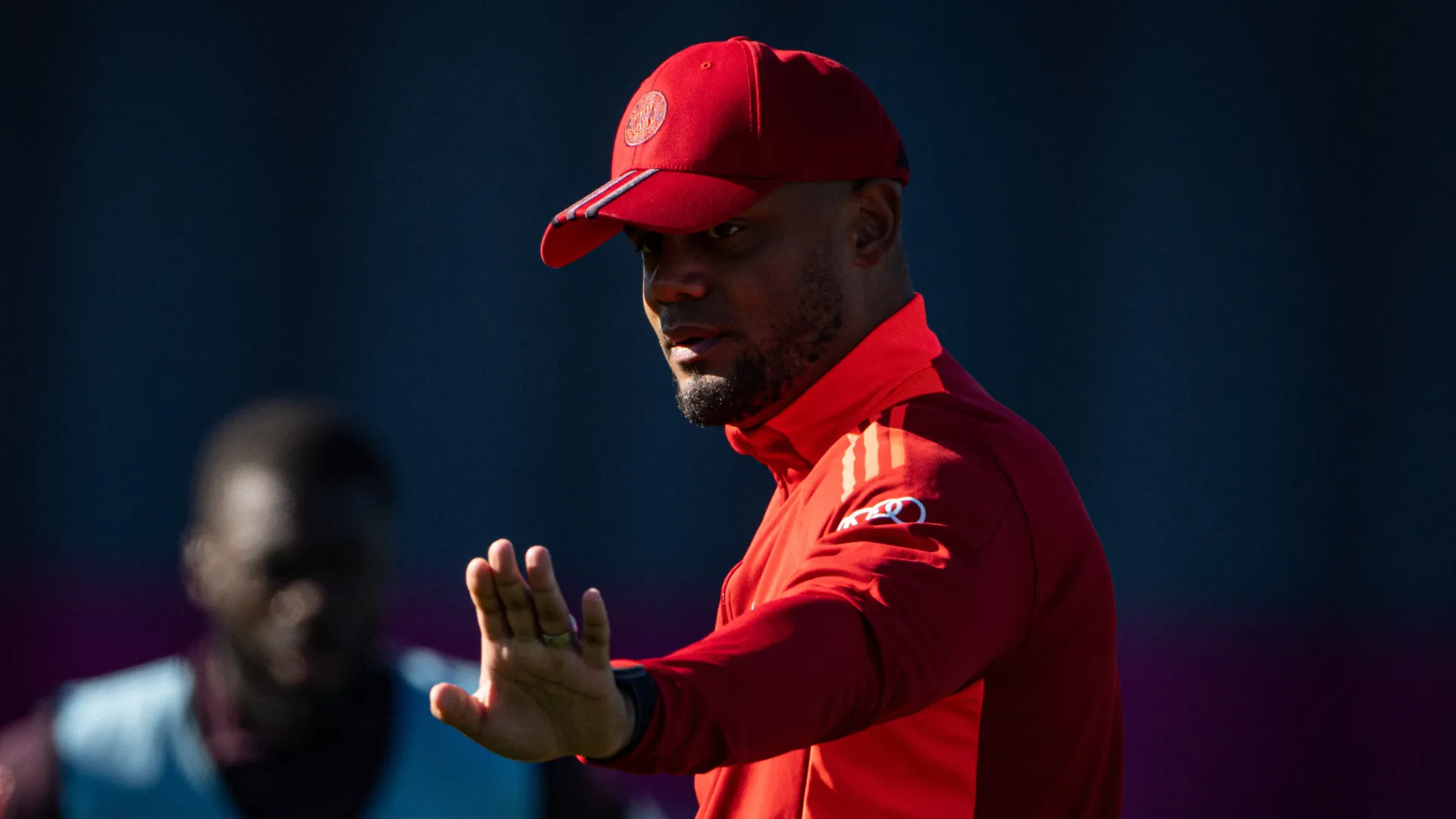 vincent-kompany_1h1pc9ojlx46e1h8m41zjabvmj.png