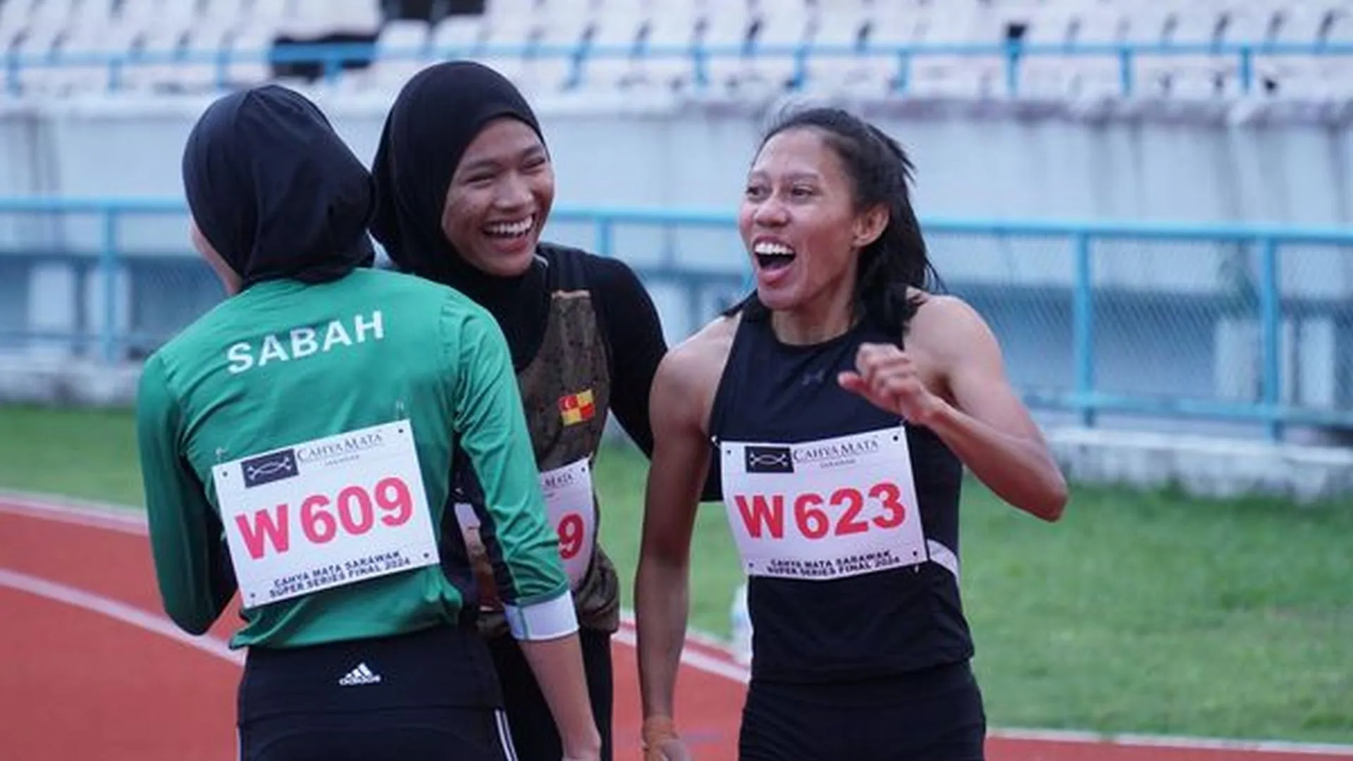 zaidatul-husniah-terbuka-sarawak.jpg