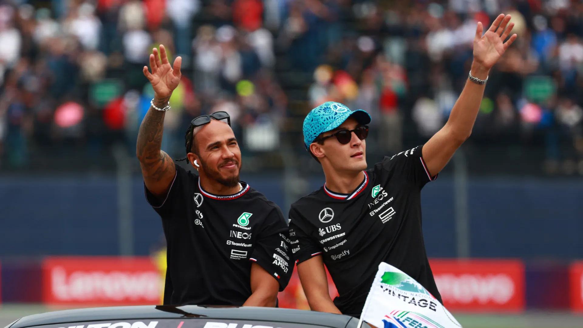 lewis-hamilton-and-george-russell_18t47ckvj6j4d1uigk8bb67hb5.png
