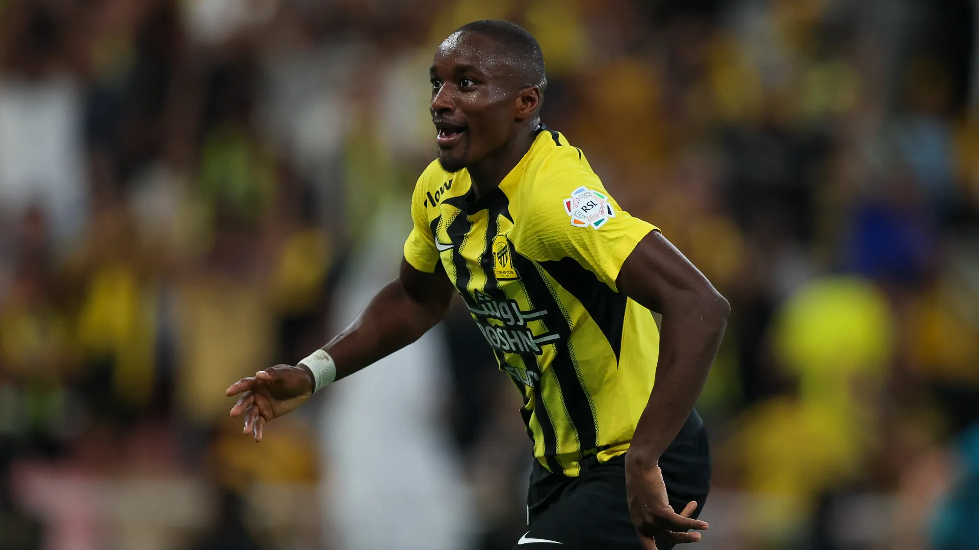moussa-diaby_1n0o9maeolsmv10vfsrqgmhthy.jpg