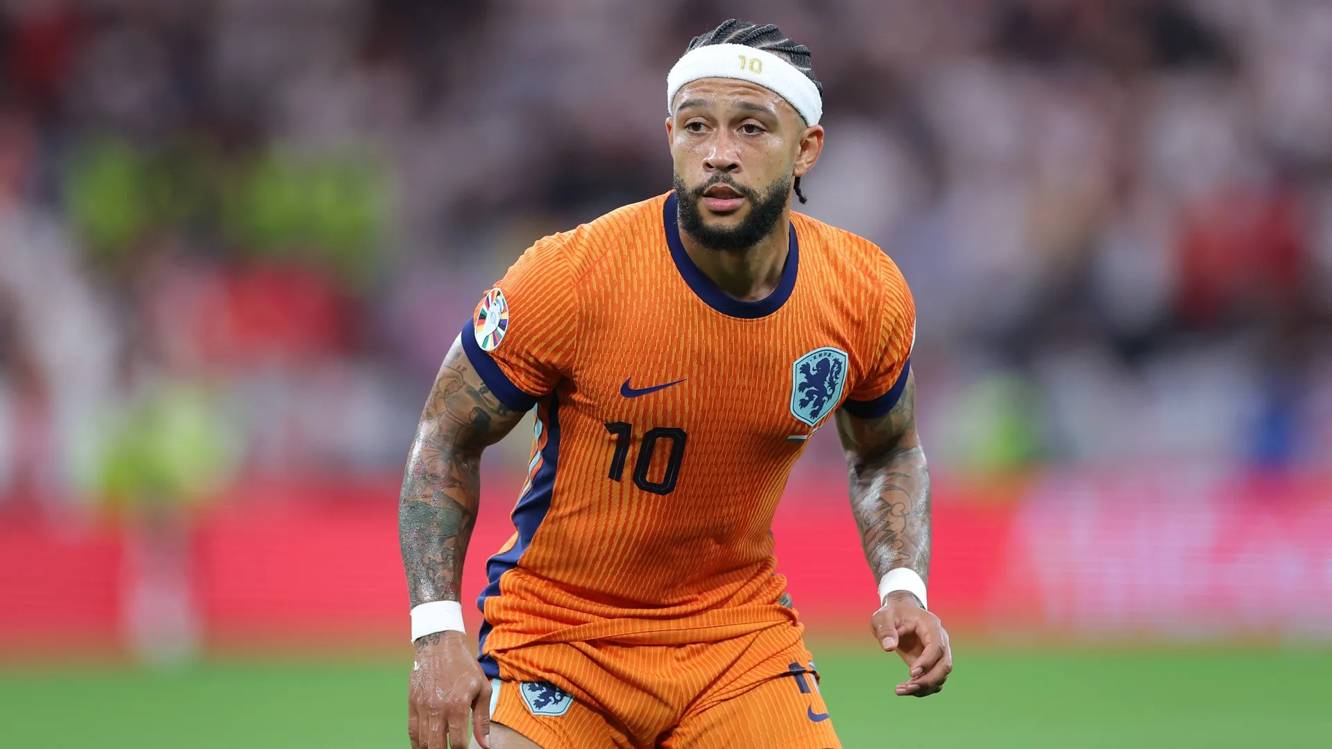 depay_1sha9n8329now13geznlus00av.jpg