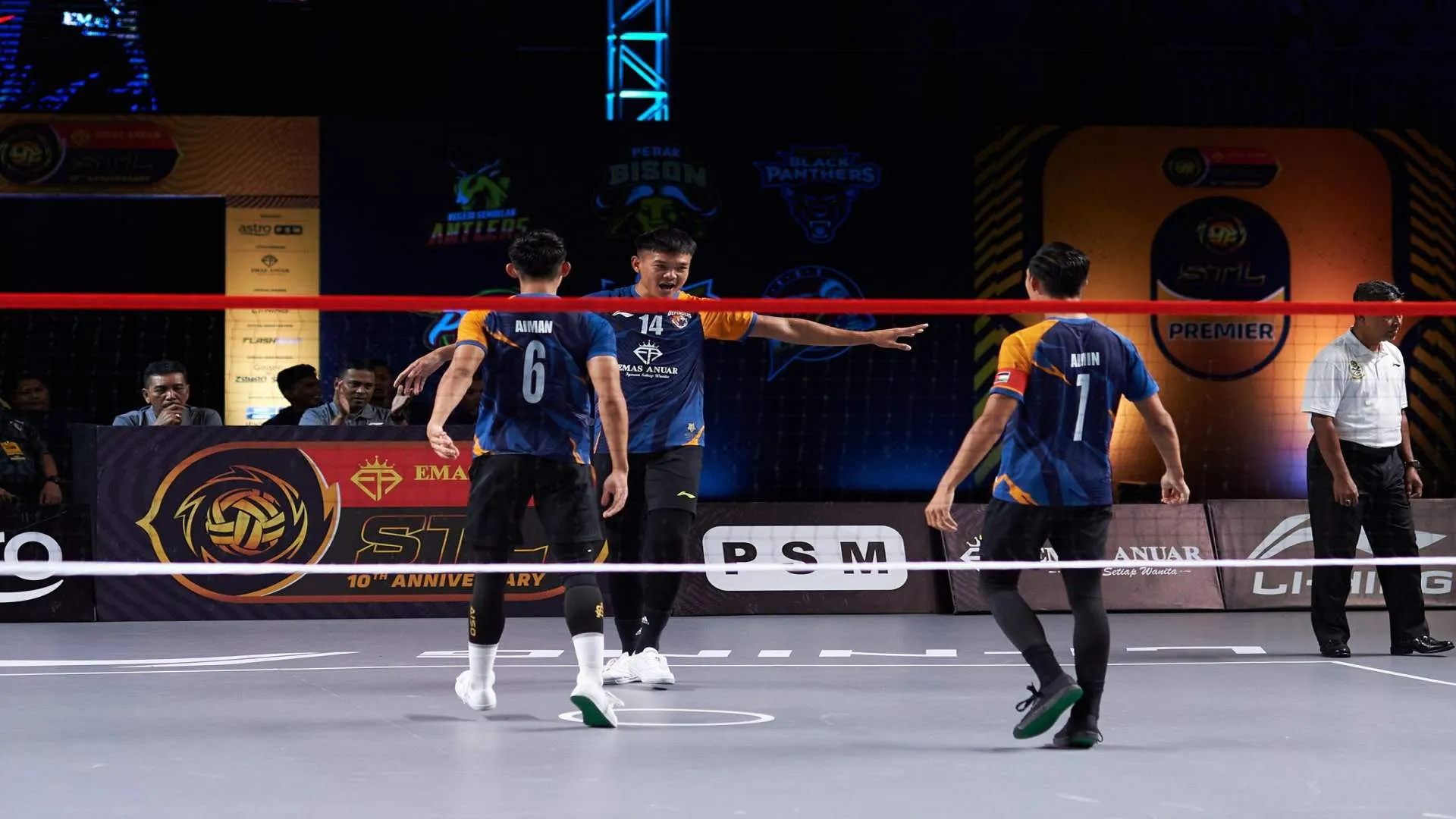 stl-pdrm-defenders.jpg
