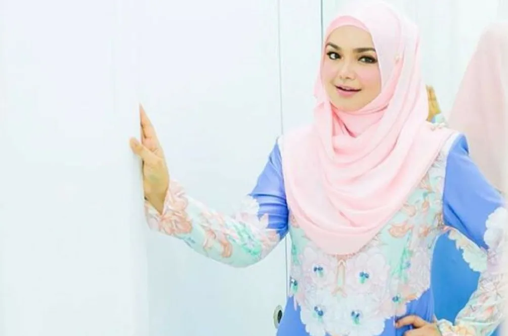 datuk-siti-petronas-01.jpg