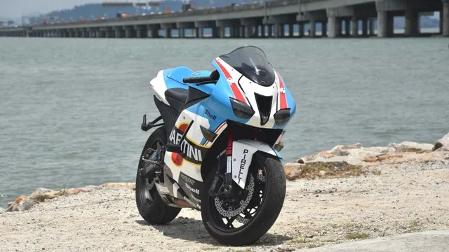 modifikasi-kawasaki-zx-6r-01_1.jpg