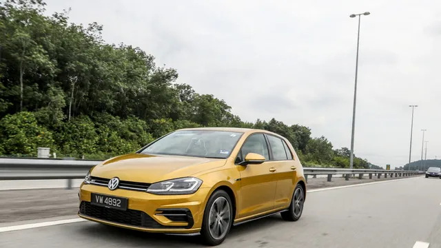 volkswagen-golf-r-line-pandu-uji-02.jpg