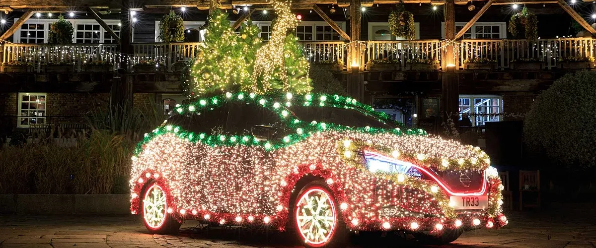 nissan-leaf-pokok-krismas-drebar-mi.jpg
