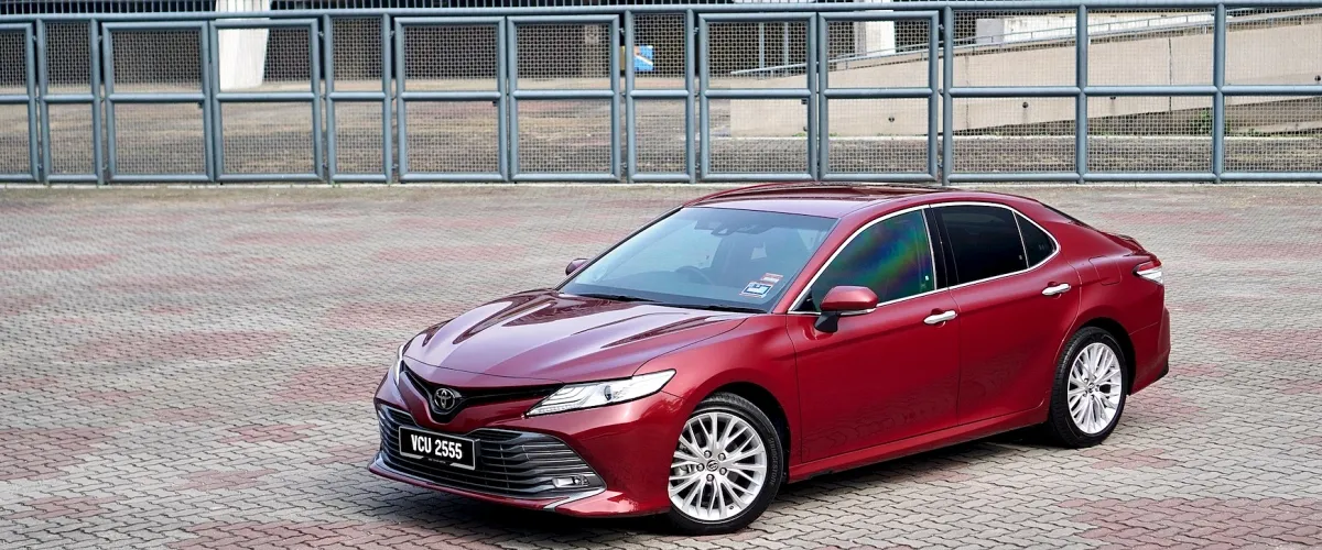 toyota-camry-2019-drebar-mi.jpg