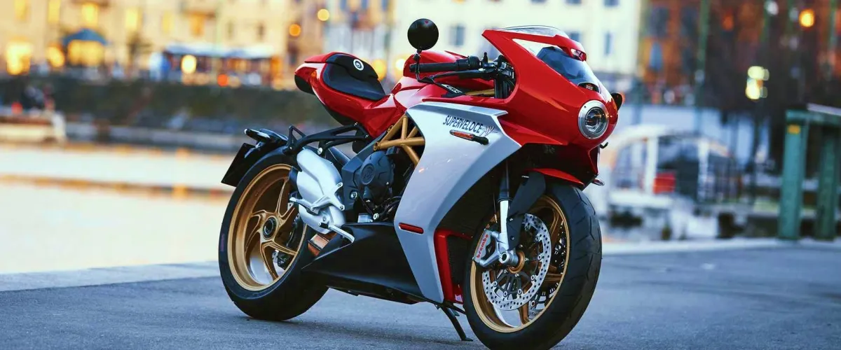 mv-agusta-superveloce-800-2020-drebar-mi.jpg