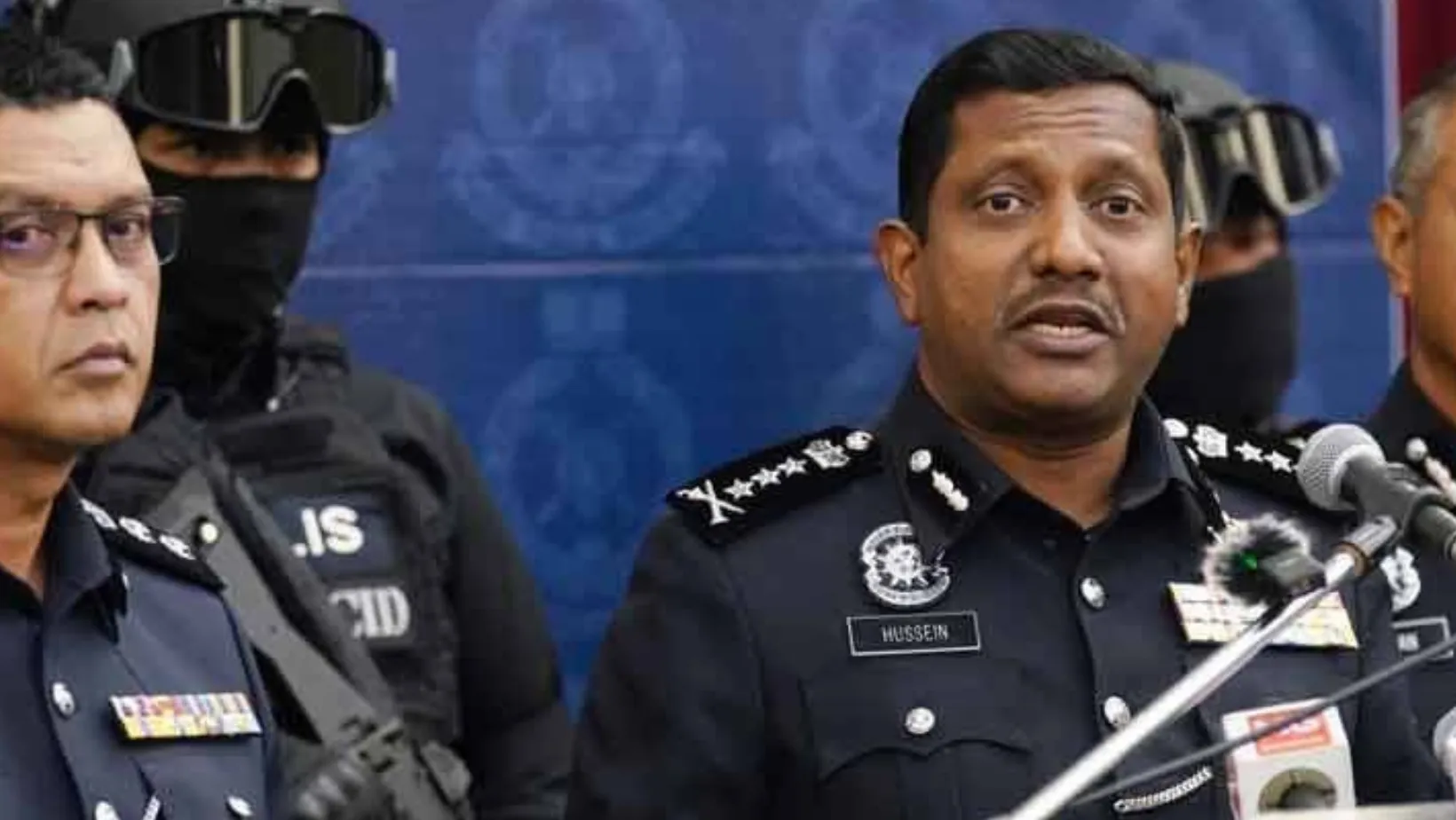 astrogempak_polis_2.png