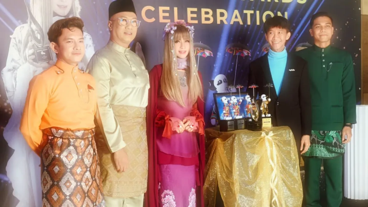 Astro Gempak jessC (1)