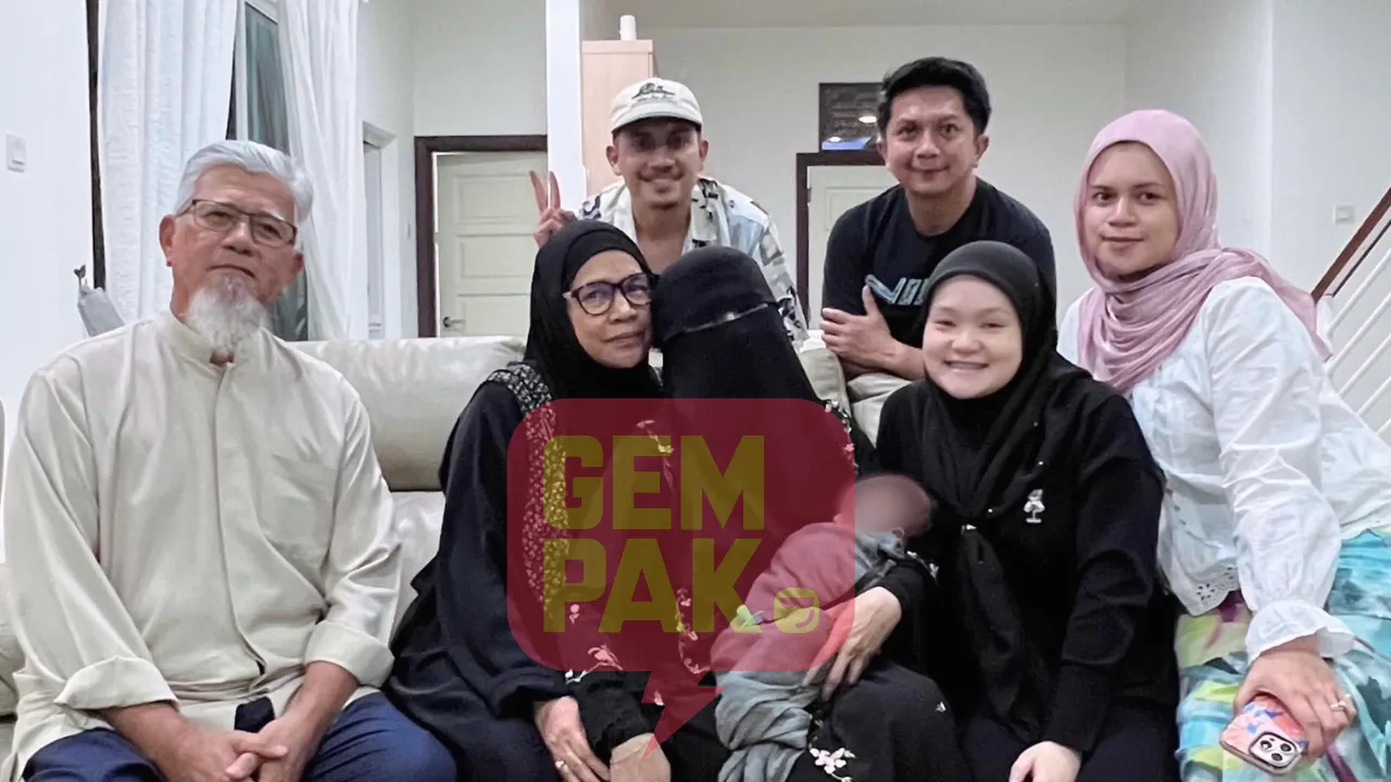 Astrogempak Zizi Kirana