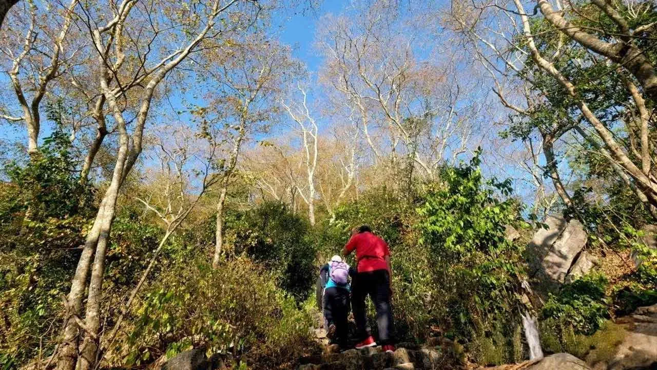 TB HIKING BERNAMA