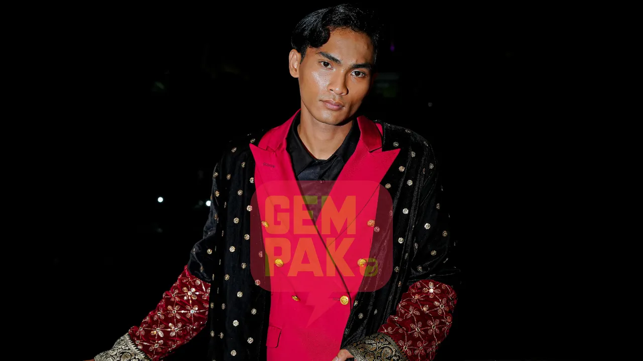 Astrogempak HUSSAIN