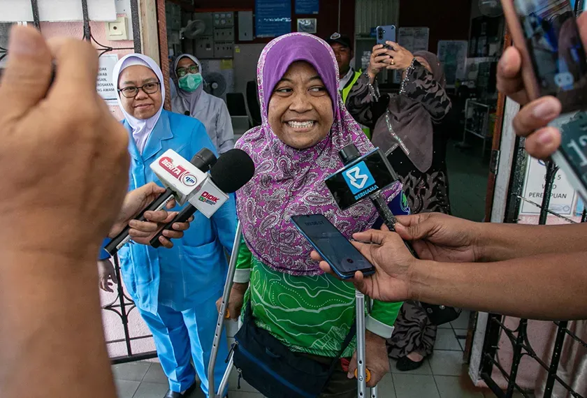 INSERT JASLINDA SALUDIN BERNAMA