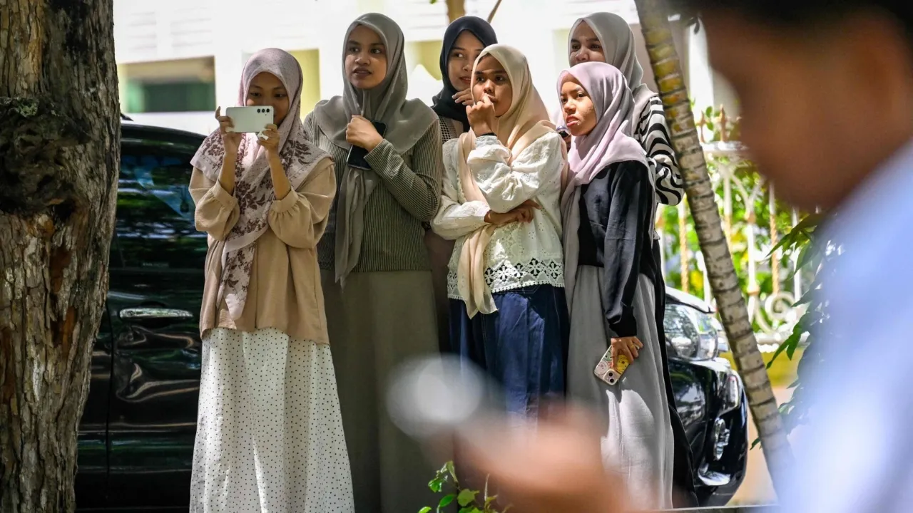 ASTRO GEMPAK sebat